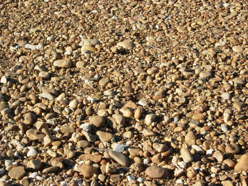 Raña de cantos rodados (característica de la ruta)