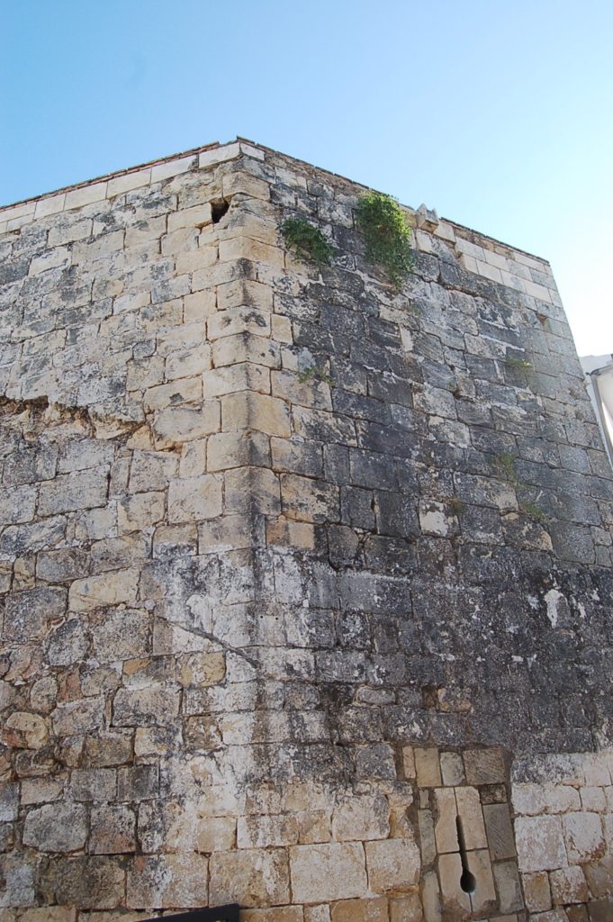 Torre Pentagonal o Torre Chacón