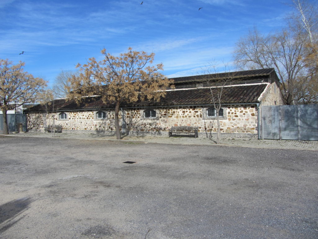 Antigua carbonera de la estación de Conquista